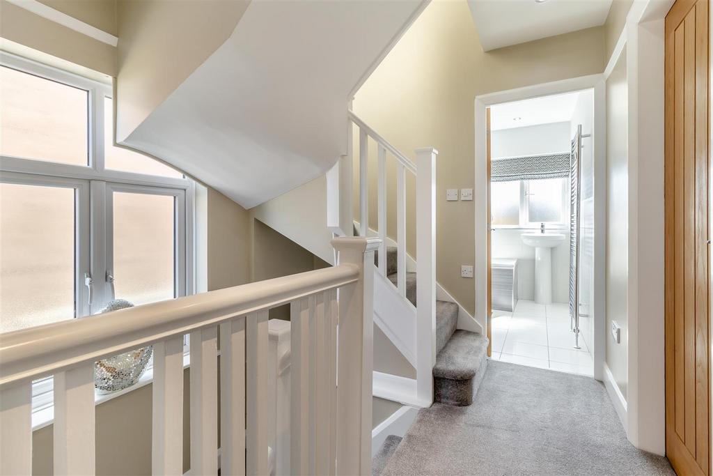 8643170-interior18.jpg