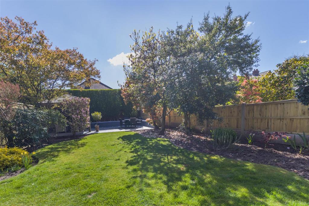 8643170-exterior01.jpg