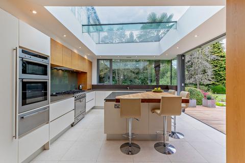 5 bedroom detached house for sale, London Road, Ascot, Berkshire