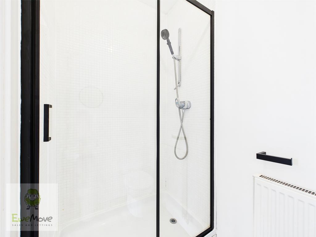 Ensuite Shower Room
