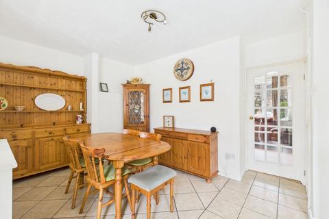 19 Bengal View, Greens Norton, Towcester, NN12 8BD