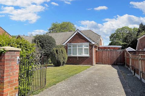 3 bedroom semi-detached house for sale, Arnwood Avenue, Dibden Purlieu, SO45