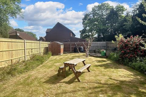 3 bedroom semi-detached house for sale, Arnwood Avenue, Dibden Purlieu, SO45