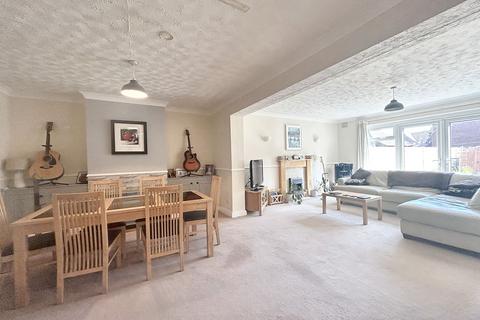 3 bedroom semi-detached house for sale, Arnwood Avenue, Dibden Purlieu, SO45