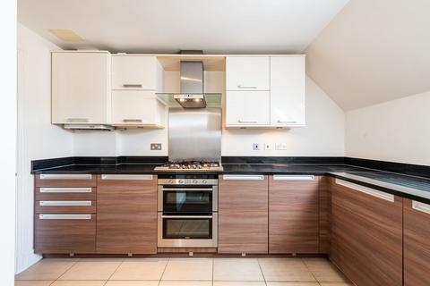 Flat 10 Little Orchard Place, Esher, KT10 9PP