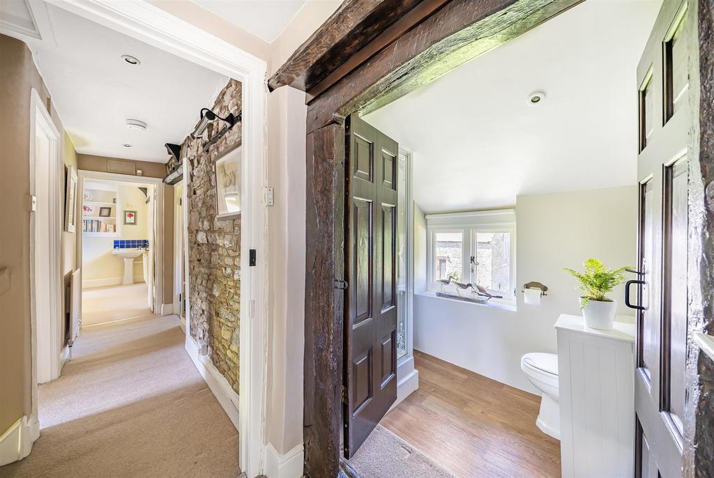Landing &amp; Shower Room
