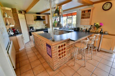 4 bedroom detached house for sale, Austen Avenue, Bournemouth, BH10