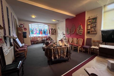 7 bedroom terraced house for sale, High Street, Penygroes, Caernarfon, Gwynedd, LL54