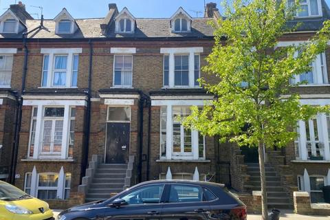 5 Argyle Road, London, W13 0LN