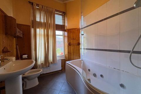 5 Argyle Road, London, W13 0LN