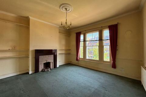 5 Argyle Road, London, W13 0LN