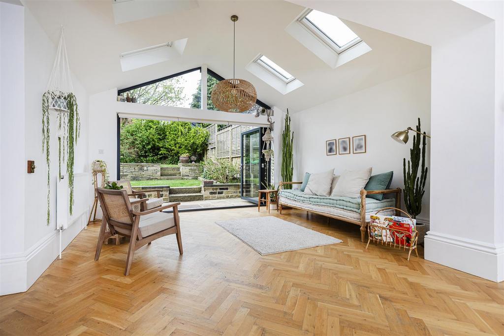 Garden Room Area