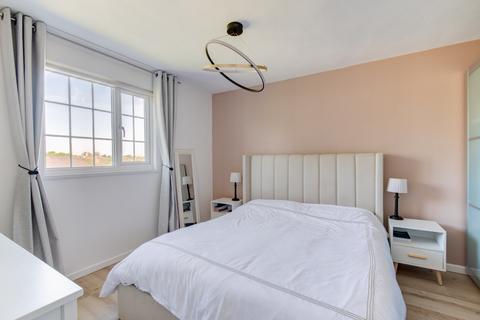 39 Red Hill Grove, Birmingham, B38 9RZ