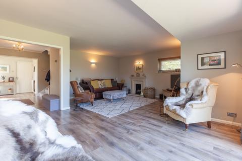5 bedroom detached house for sale, Barford Road, Bloxham OX15