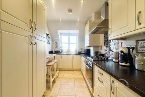 2 bedroom duplex for sale, Blacksmith Close, Aldershot, Hampshire