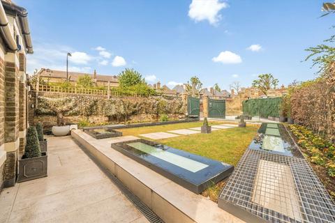 4 bedroom detached house for sale, Margravine Gardens, London W6