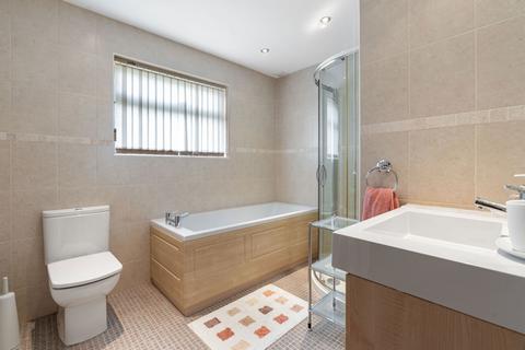 1 School Walk, Wadebridge, PL27 6DY