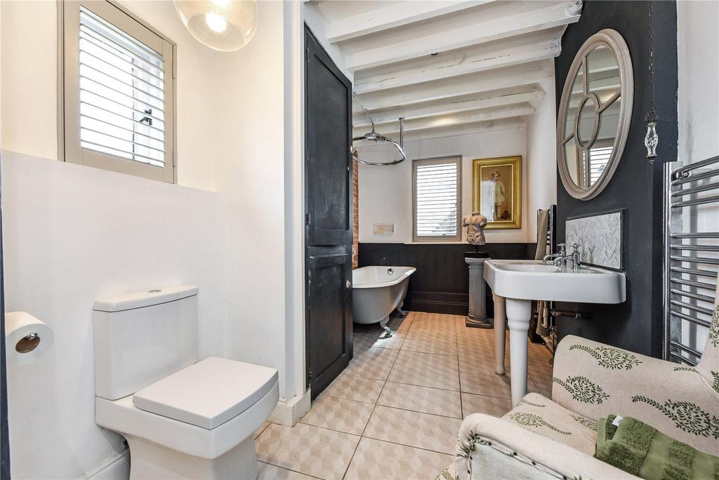 Ensuite