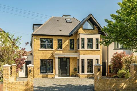 45 Ormond Crescent, Hampton, TW12 2TJ