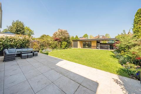45 Ormond Crescent, Hampton, TW12 2TJ