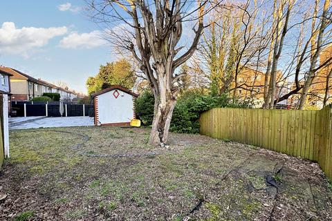 10 Bury Road, Radcliffe, Manchester, M26 2UU