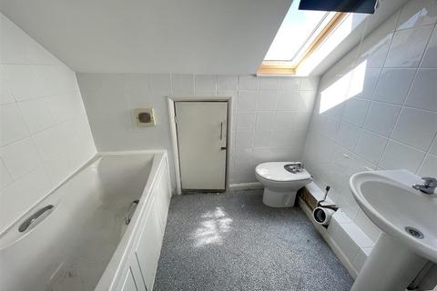 39 Bulbridge Road, Wilton, Salisbury, SP2 0LG