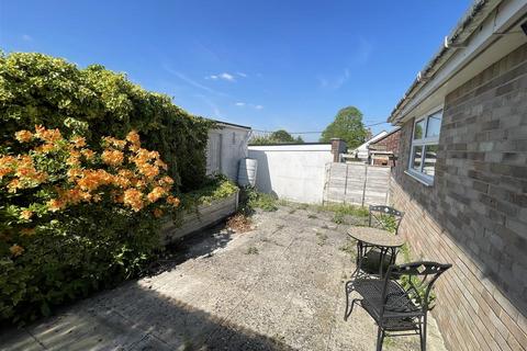 39 Bulbridge Road, Wilton, Salisbury, SP2 0LG