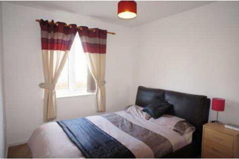 2 bedroom apartment to rent, Greenings Court, Warrington, WA2