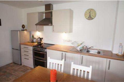 2 bedroom apartment to rent, Greenings Court, Warrington, WA2