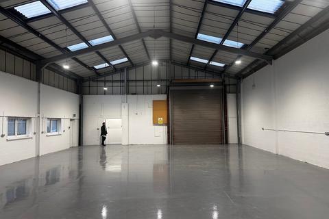 Industrial unit to rent, Bay 1, G8 Business Park, Kidderminster, DY11 7HJ