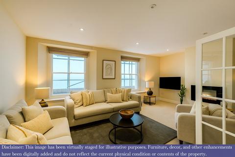 3 bedroom maisonette for sale, Paragon Court Flats, The Paragon, Tenby, Sir Benfro, SA70