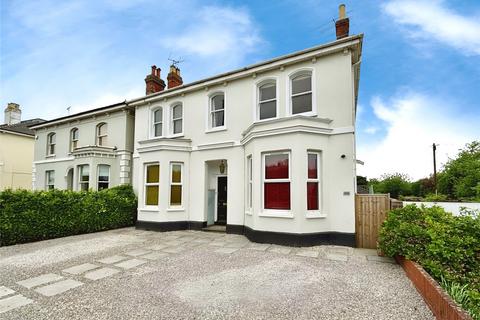 Flat 2, 408 Gloucester Road, Cheltenham, GL51 7TB