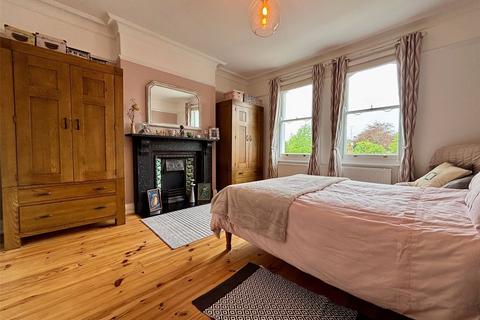 Flat 2, 408 Gloucester Road, Cheltenham, GL51 7TB