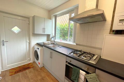 3 bedroom semi-detached house for sale, The Avenue, Westhoughton, Bolton