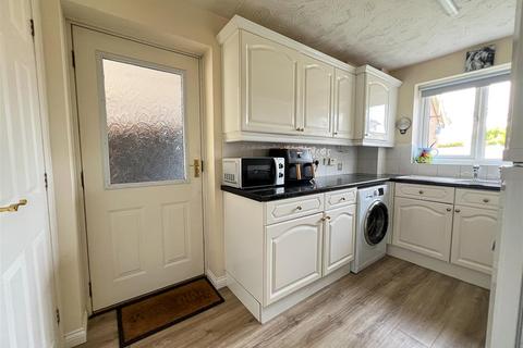 2 Chaffinch Drive, Harwich, CO12 4WL
