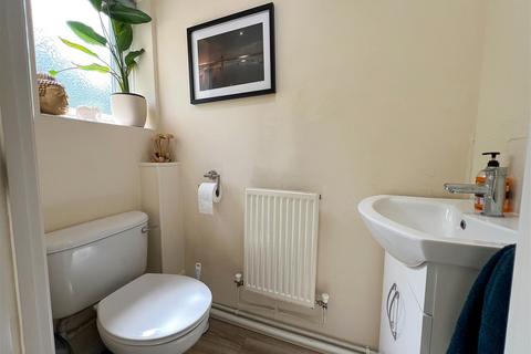 2 Chaffinch Drive, Harwich, CO12 4WL