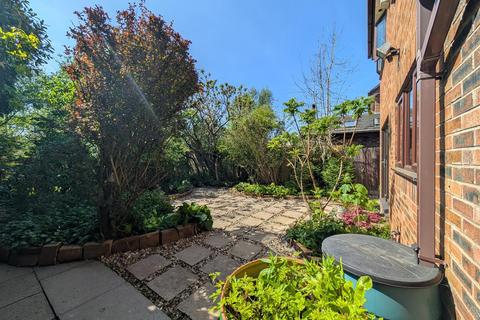 21 Monyash Drive, Leek, ST13 5SY