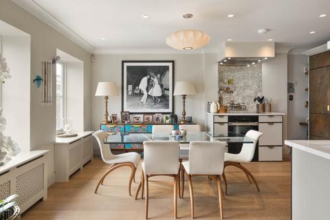 undefined, Ladbroke Gardens, Notting Hill