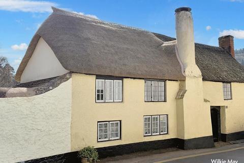 West Street, Minehead TA24