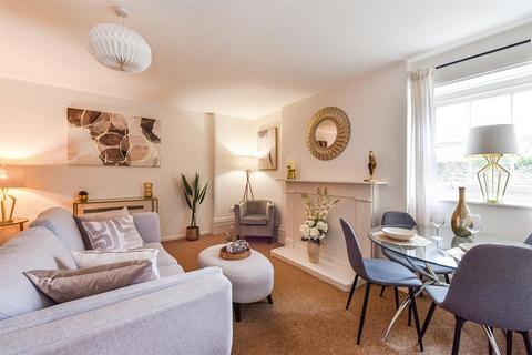 Studio for sale, CENTRAL RYDE