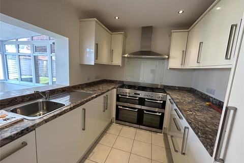 3 bedroom terraced house to rent, Kendale Road, Bridgwater, Somerset, TA6