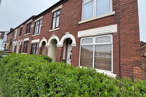 2 bedroom end of terrace house for sale, High Street, Newhall, Swadlincote, Derbyshire, DE11