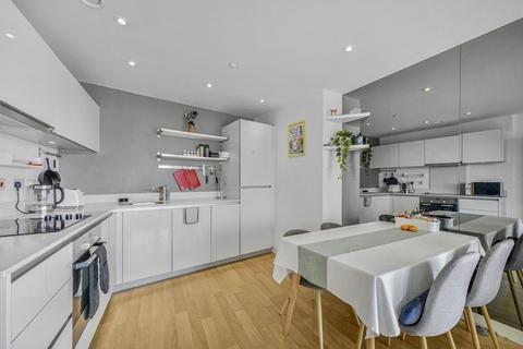 2 bedroom apartment for sale, Residence Tower, Woodberry Grove, N4