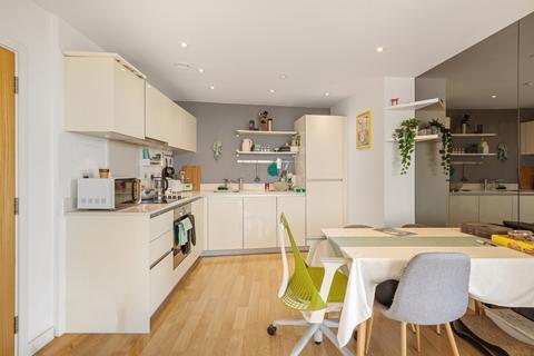 2 bedroom apartment for sale, Residence Tower, Woodberry Grove, N4