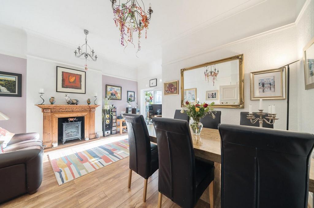 Dining room/day room