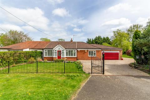 4 bedroom semi-detached bungalow for sale, Newcastle Upon Tyne NE20