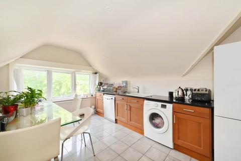 8 Blakesley Avenue, London, W5 2DW