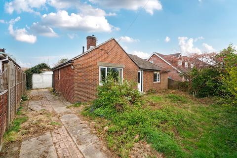 3 bedroom bungalow for sale, Orchard Way, Dibden Purlieu, Southampton, SO45