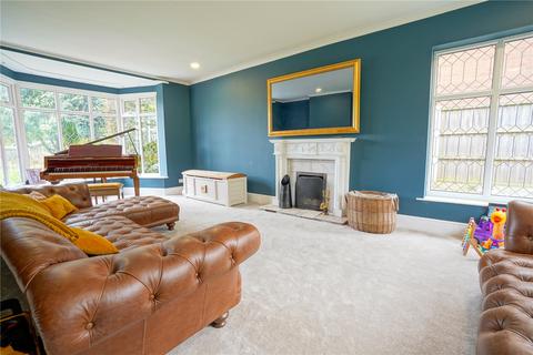 4 bedroom detached house for sale, Doncaster Road, Thrybergh, Rotherham, South Yorkshire, S65