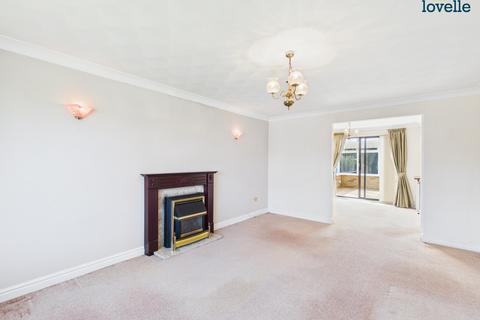 4 bedroom detached house for sale, Meadow Drive, Binbrook, LN8